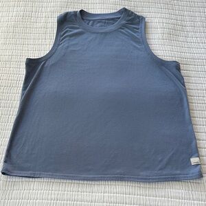 Vuori Energy Tank Top, long, in blue, size small